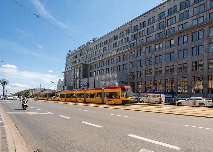 Jess Inn Hostel Rondo Charles De Gaulle Warszawa